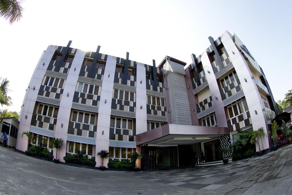 Business Alliance Hotel يانغون المظهر الخارجي الصورة